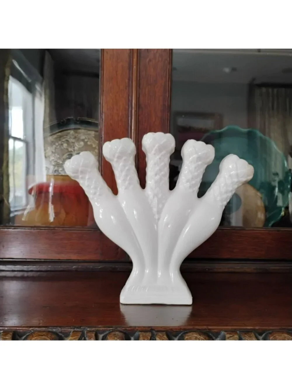 Vintage Five Finger Vase MCM Quintal Horn Williamsburg Style Posy Holder Fan Bud